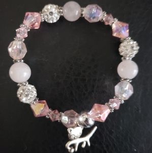 Fashion bracelet with rose quartz beads